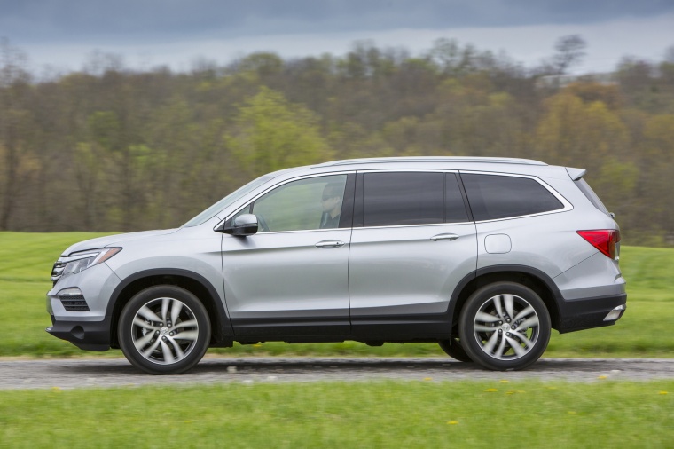 2017 Honda Pilot Awd Picture Pic Image